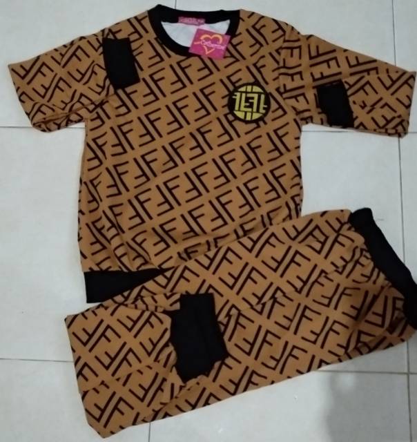 Set anak FENDI