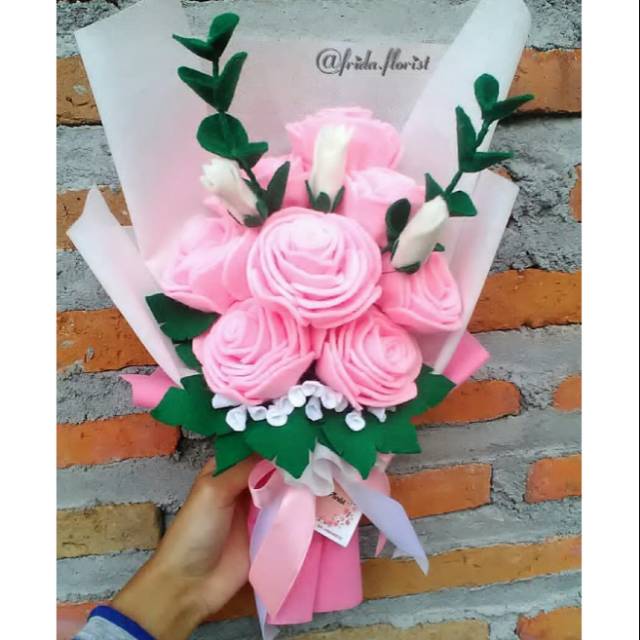 Buket Flanel / Buket Wisuda / Buket bunga flanel