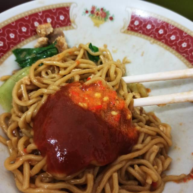 

Bakmi Yamin Manis