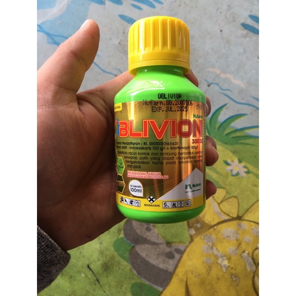 insektisida oblivion ukuran 100 ml