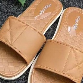 Sandal Slop Jelly Wanita Ban Polos motif Alas anyam empuk super elegant Import Mokaya / size 37-41 (2178)-Coklat