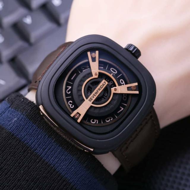 JAM TANGAN PRIA SEVEN FRIDAY TALI KULIT