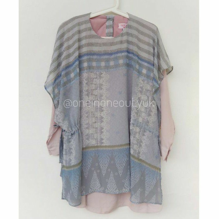 PRELOVED ANAI TOP TUNIC TUNIK RIA MIRANDA RIAMIRANDA