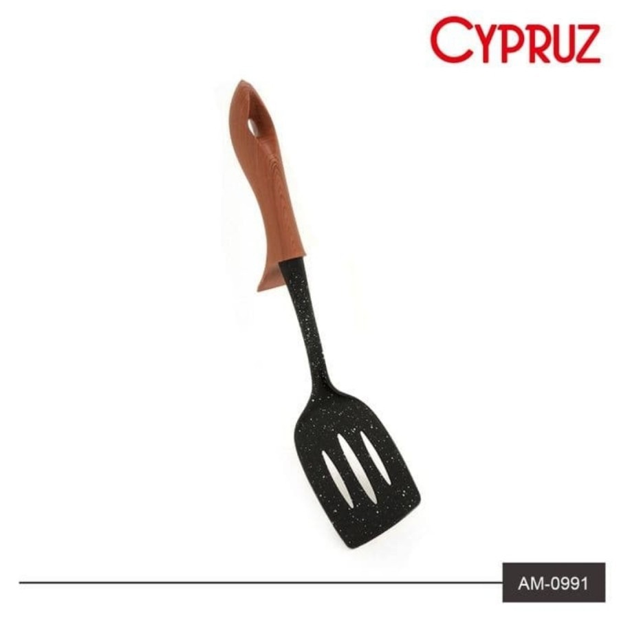 CYPRUZ AM 0991 - Utensil Turner Lubang Gagang Kayu