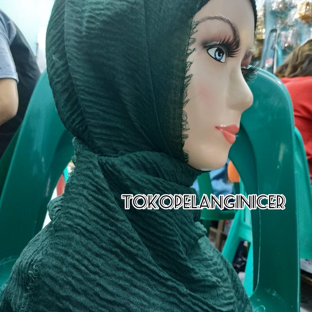 Hijab Pashmina Negro Shawl by Umama Tokopelanginicer