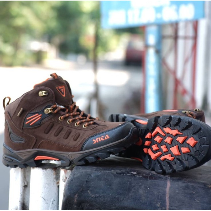 Sepatu Gunung Outdoor SNTA 497