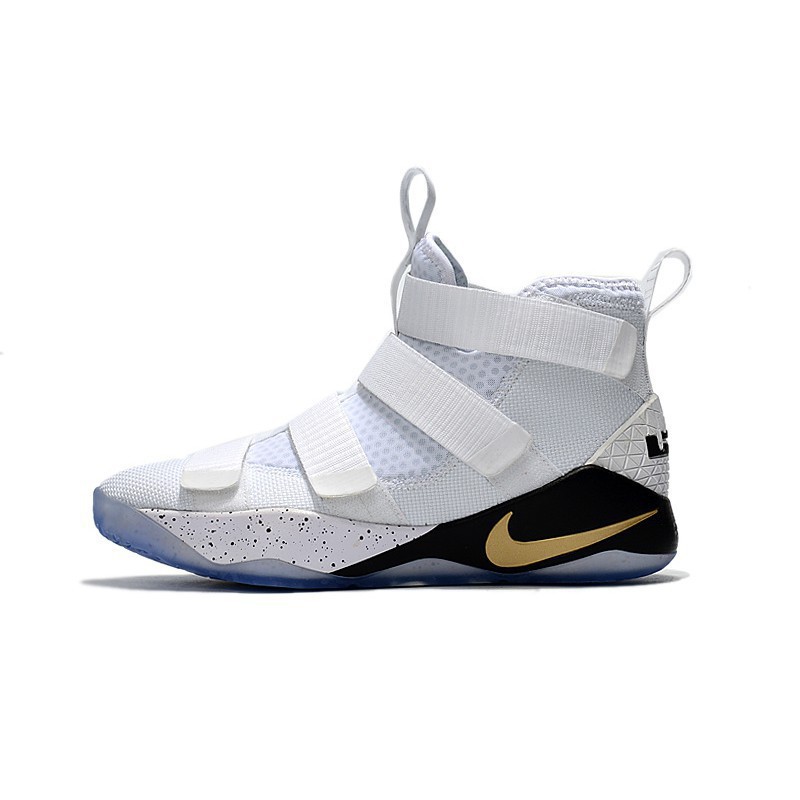 harga nike lebron soldier 11