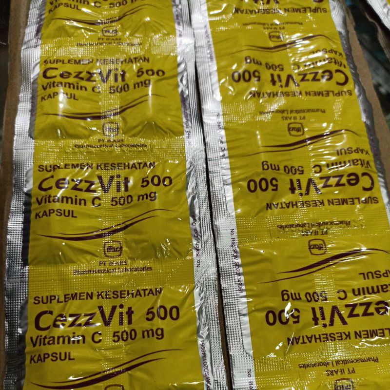 CezzVit 500mg Kapsul