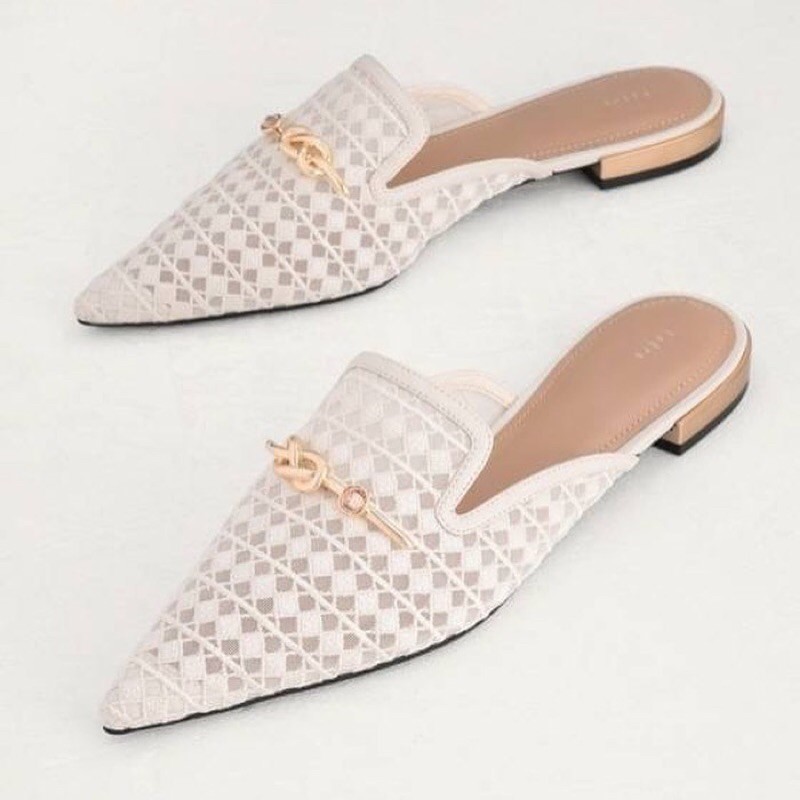 Sepatu Pdr 305 Gold Knot Detailed Mules