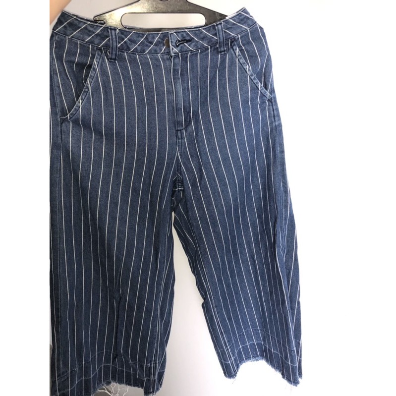 jeans kulot stripe GU by uniqlo