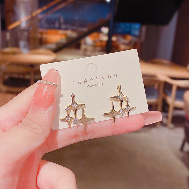 Anting Stud Desain Bintang Bahan S925 Silver Needle Aksen Zirkon