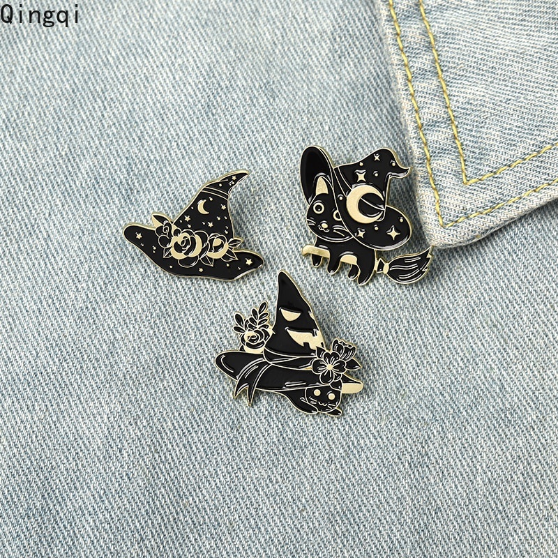 Bros Pin Enamel Desain Kucing Penyihir Warna Hitam Gaya Gothic Untuk Kerah Pakaian