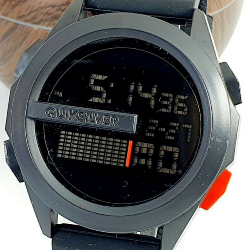Jam Tangan Digital Pria atau Wanita QUICKSILVER QS103 Original