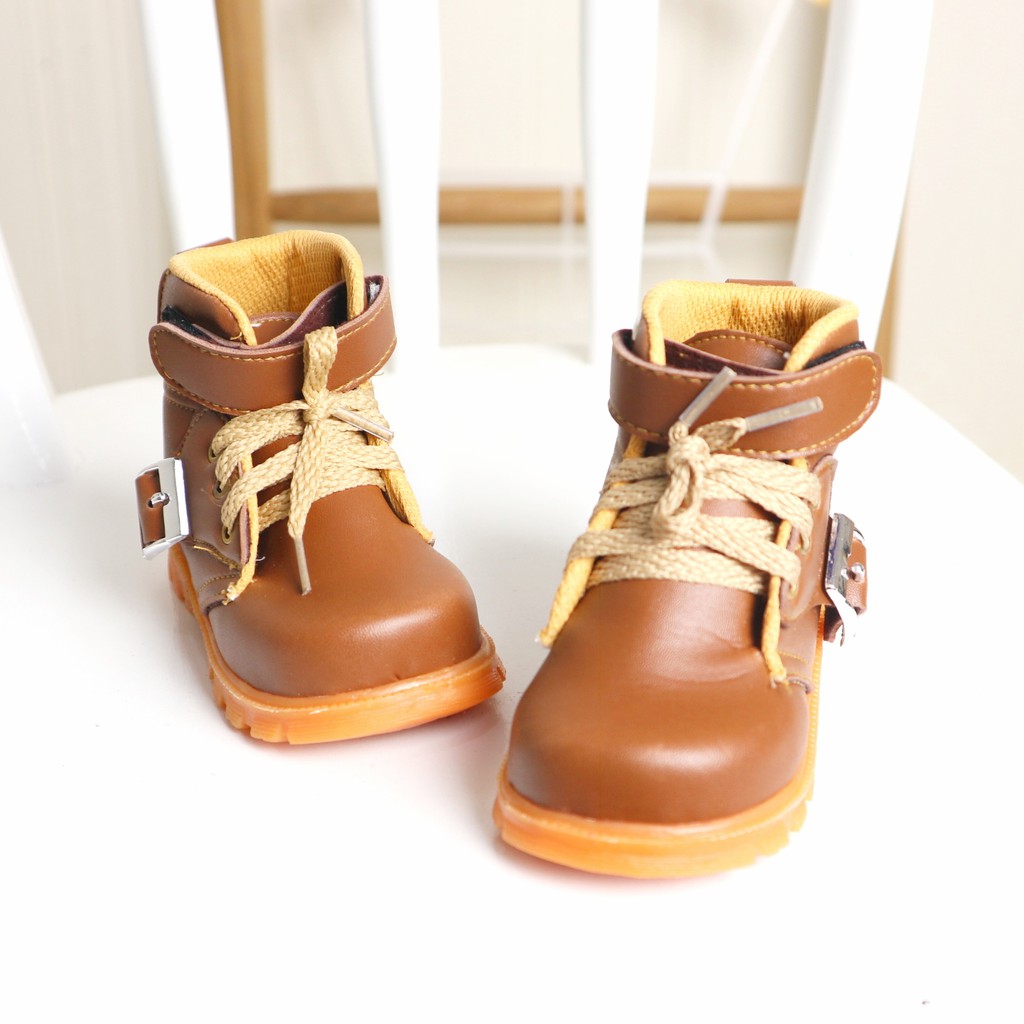 Sepatu Anak bayi Laki - laki / Cowok Bahan Kanvas Kulit Motif Sepatu Boot Gesper Tali