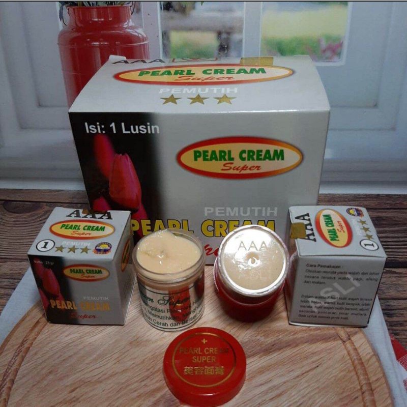 LUSINAN PEARL CREAM PEMUTIH WAJAH 12 PCS