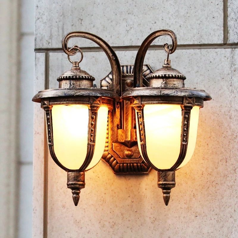 Lampu Dinding Cabang 2 Lampu Tempel Klasik