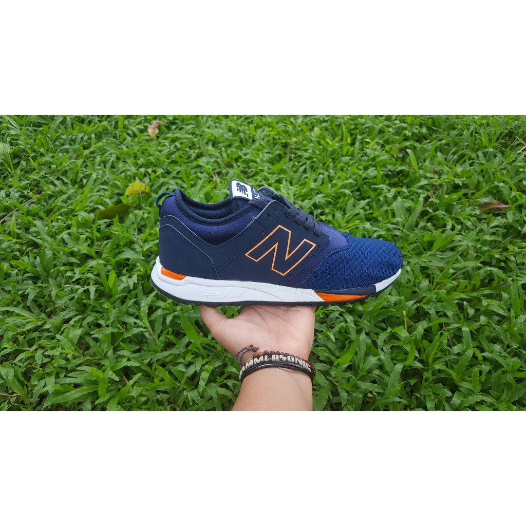 NEW BALANCE REV LITE