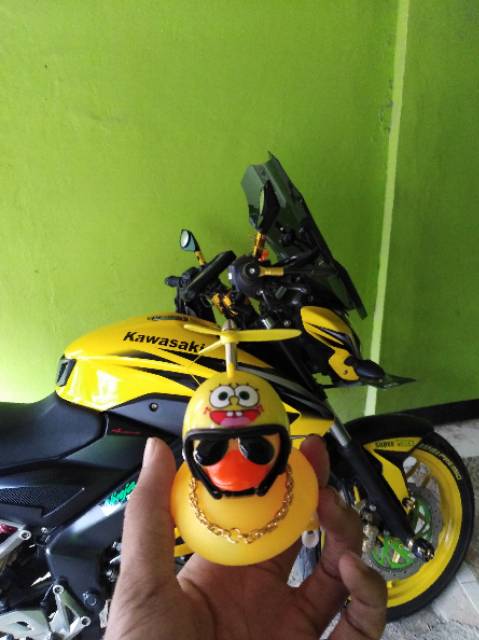 Best Seller Bebek Helm Berbaling Pajangan Untuk Mobil Dan Motor Lampu Led