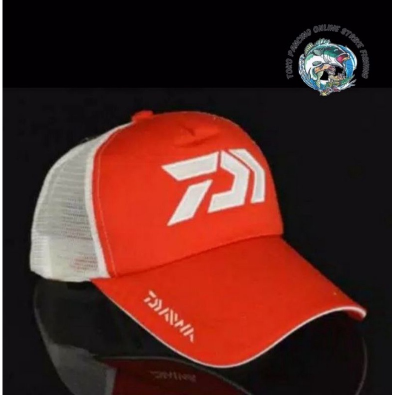Topi Daiwa Merah