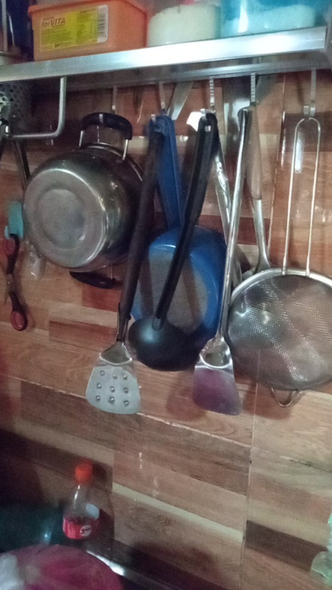 Gantungan Alat Masak Dapur / Rak Dinding Cantolan Serbaguna