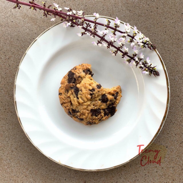 

Classic Choco Chunk Cookies