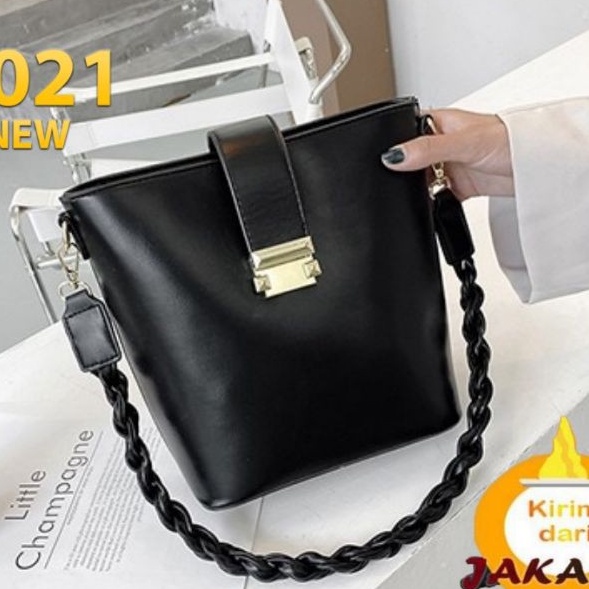 (2PC BISA IKG)GTBI99884663 NEW ARRIVAL   !!! TAS SELEMPANG IMPORT PREMIUM TERBARU