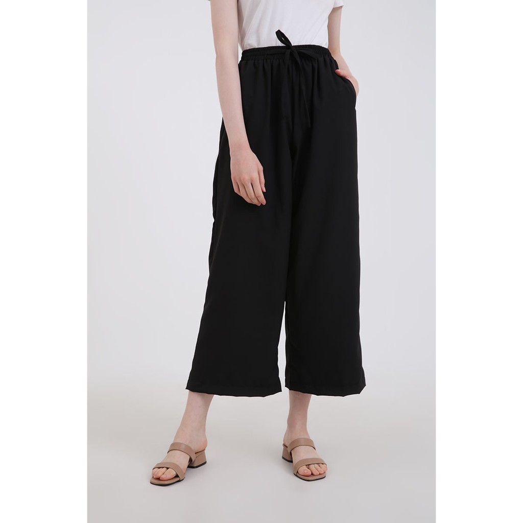 Berrybenka - Celana Bahan Kulot Wanita Sofia Mulzia Cullote-1