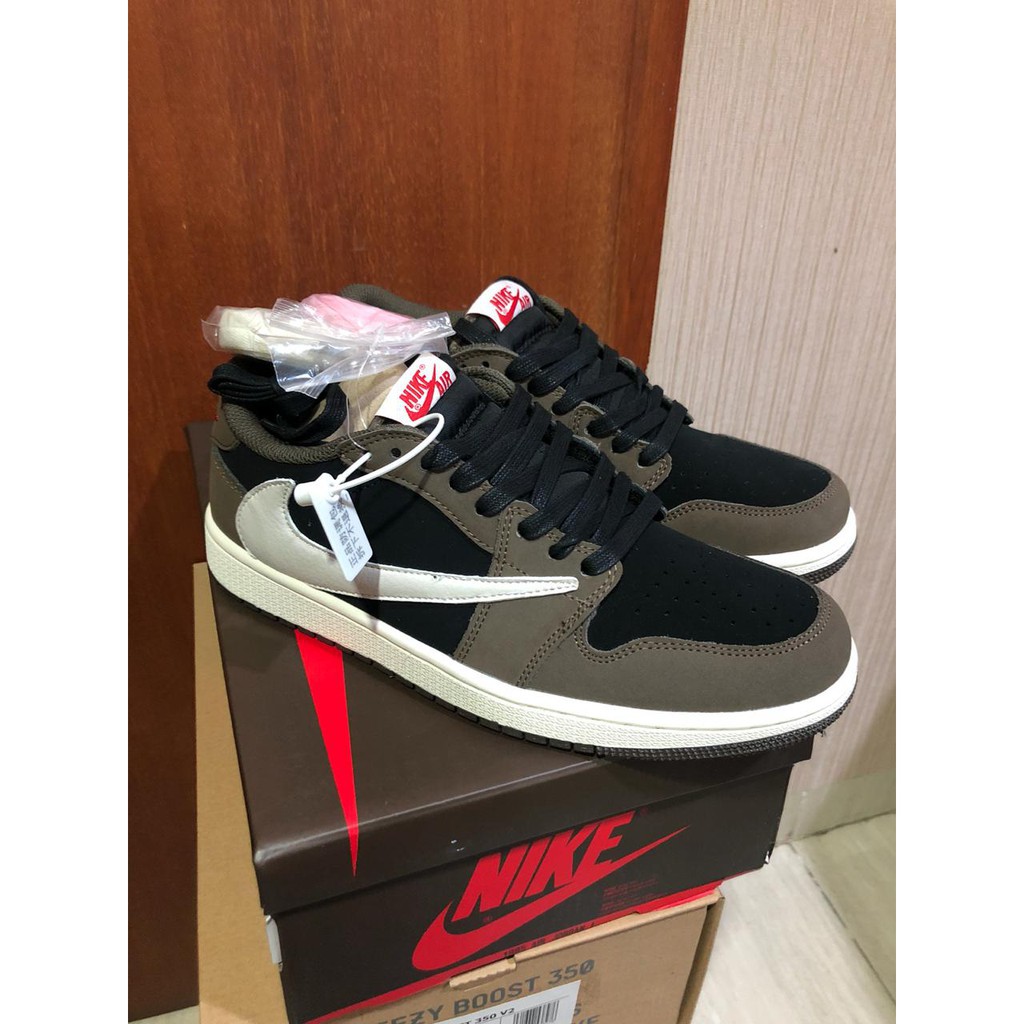  Sepatu  Model  Nike  Air  Jordan  1 Low Untuk Pria Shopee 