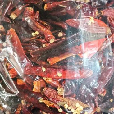 

cabai kering utuh 250 gr/cabe kering 250 gr