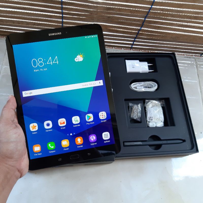 Samsung Galaxy Tab S3 4/32gb 9.7inch Second Berkualitas