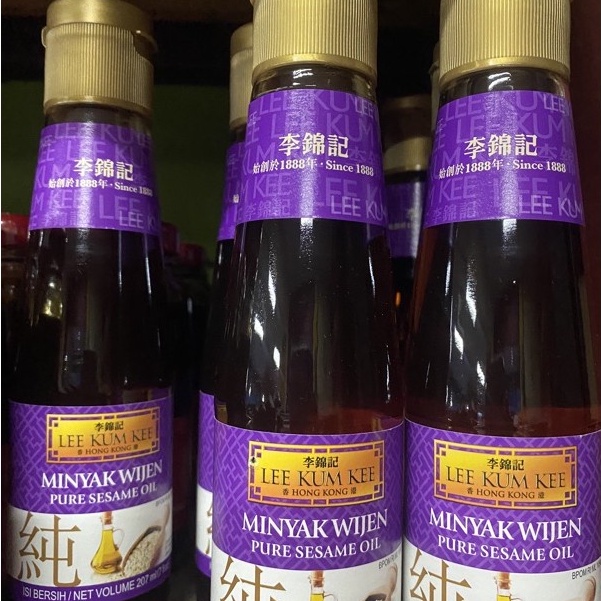 

Lee Kum Kee Minyak Wijen Pure Sesame Oil 207 ml