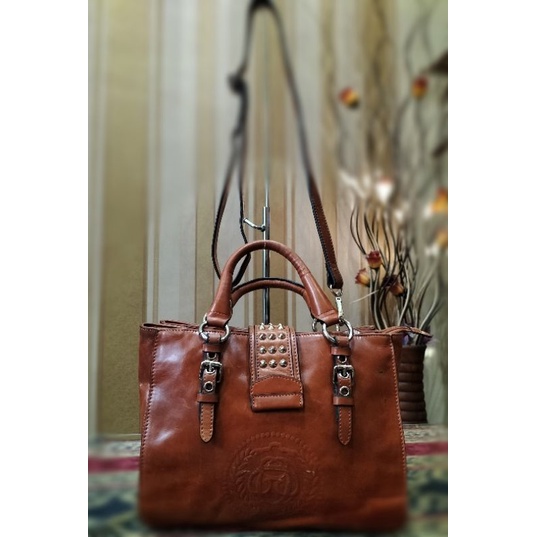 SLING BAG CAMBIO KULMAN PRELOVED