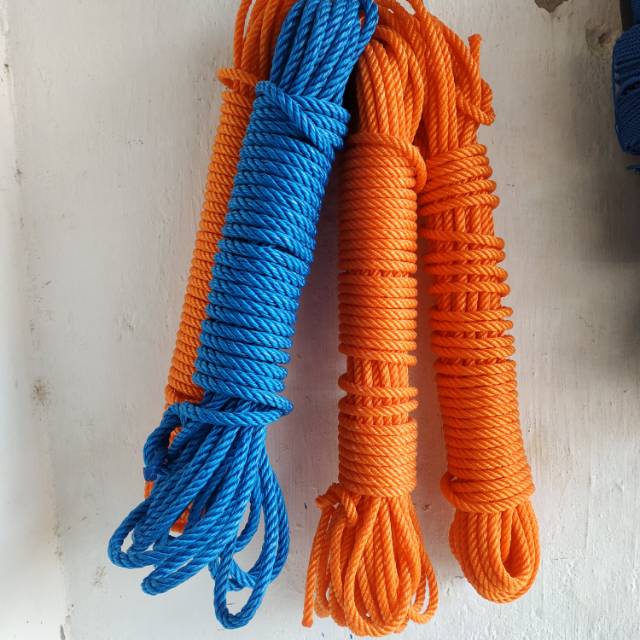 

TALI TAMBANG SERBAGUNA / TALI PENGIKAT JEMURAN SAPI KAMBING