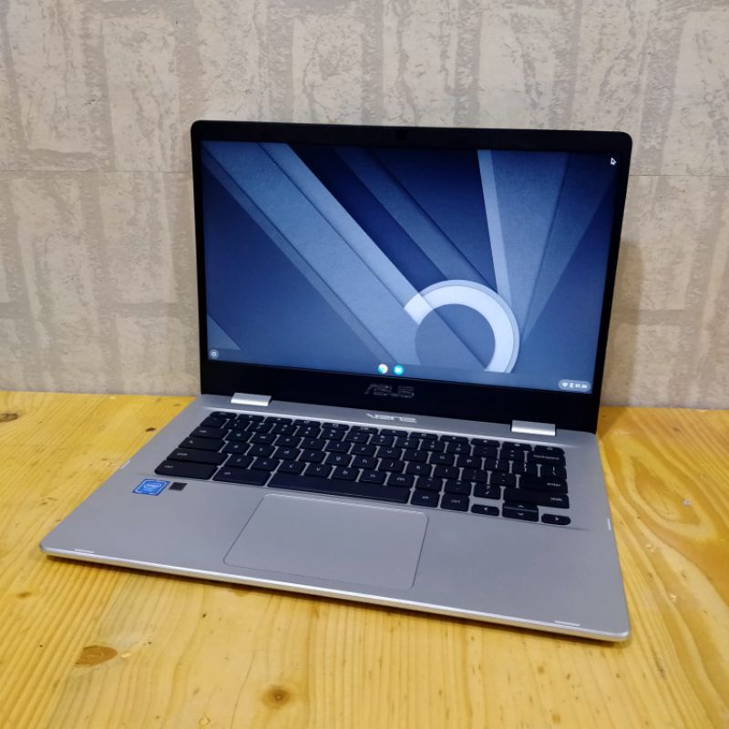 Laptop Asus Chromebook C423 Intel Celeron N3350 Os.Chrome 14inch Ram 4Gb UHD Graphic Slim Mulus Ringan