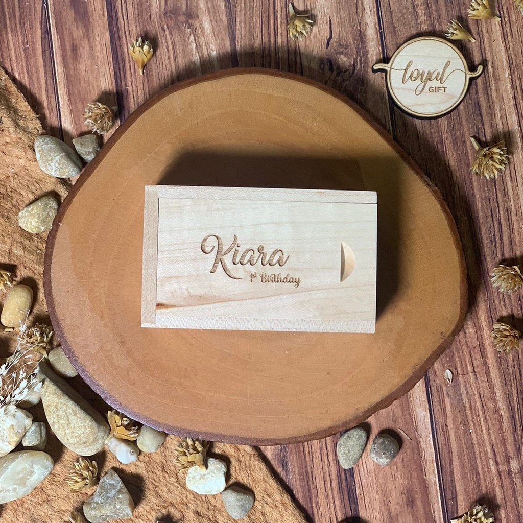 Kotak Kayu (Box Geser) untuk Flashdisk (USB)