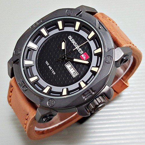 Jam tangan pria QUICKSILVER