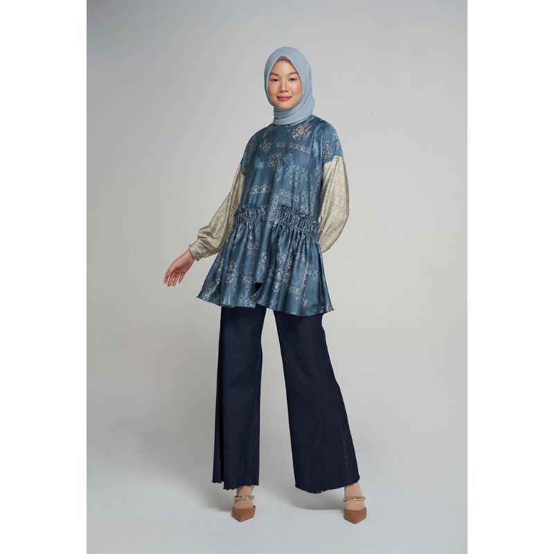 Ria Miranda Spring 1 "Anuva Top"