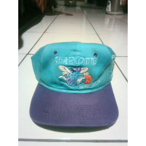 (SOLD) snapback vintage topi vintage nba Charlotte hornets second