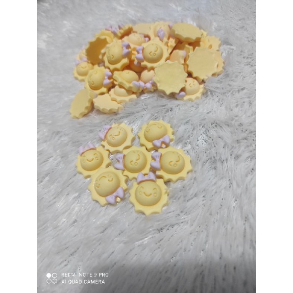 clay resin/tempelan clay bentuk matahari/tali masker clay/charm/strap mask