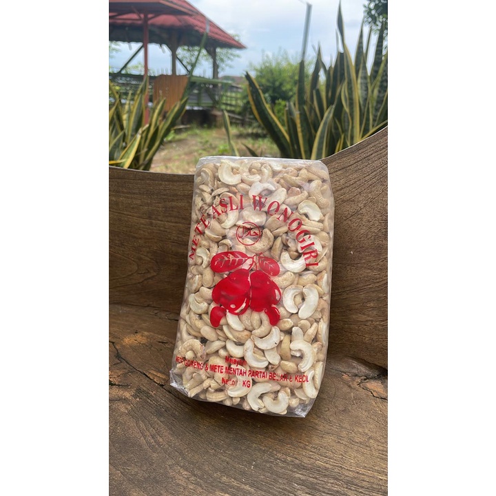 

METE SUPER ASLI WONOGIRI BELAH DUA 1kg