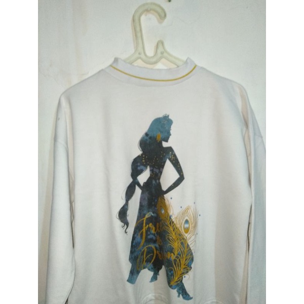 Preloved Baju Nevada