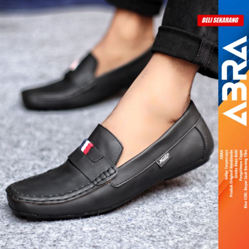 ABRA Sepatu Slip on Pria Santai Casual Formal Kulit Pu Kerja Hitam