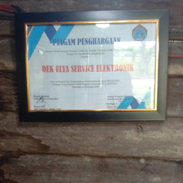 dek.ulya.service