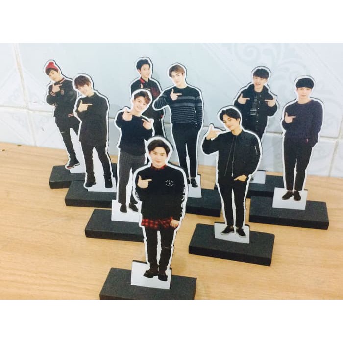 STAND FIGURE EXO/ KPOP/EXO