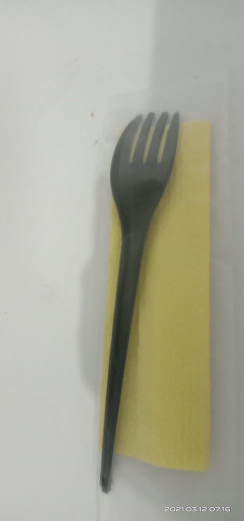 Garpu Makan Plastik Warna Hitam Putih Tebal Panjang Termurah