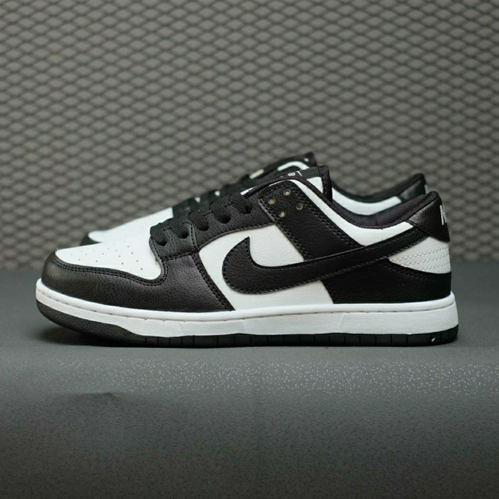 sb dunk low pro black