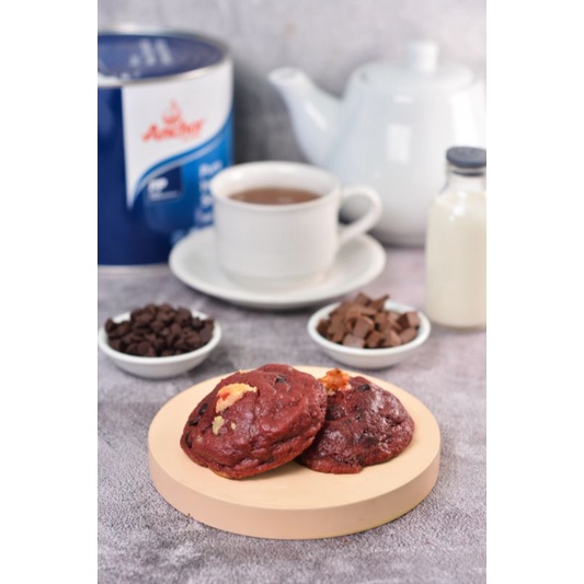 

Red Velvet Cheese Soft Cookies