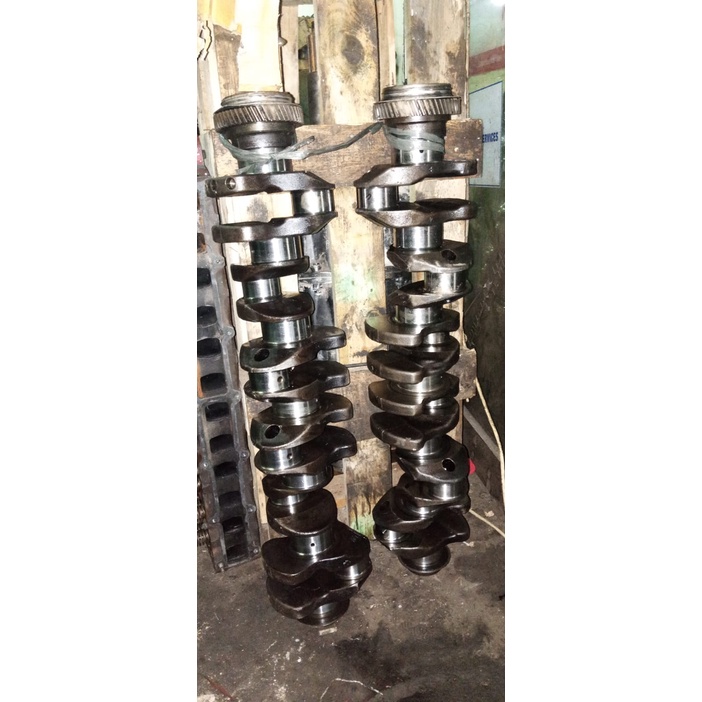 Crankshaft as kruk hino lohan fm 260 ti copotan asli original