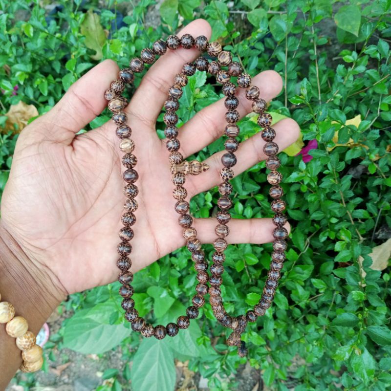 tasbih kayu liwung macan hitam asli 8 mm
