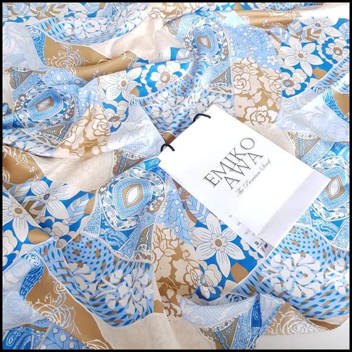 Jilbab Segiempat Motif PuspaBiru / Emikoawa / Woolpeach / Wolfis